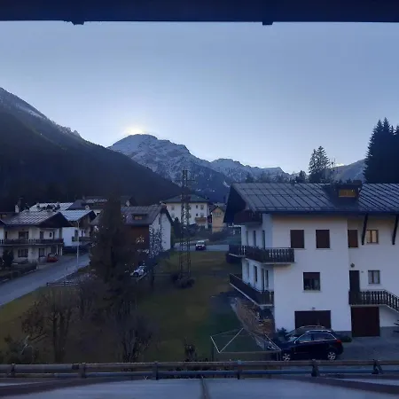 Mansarda Valdan Διαμέρισμα